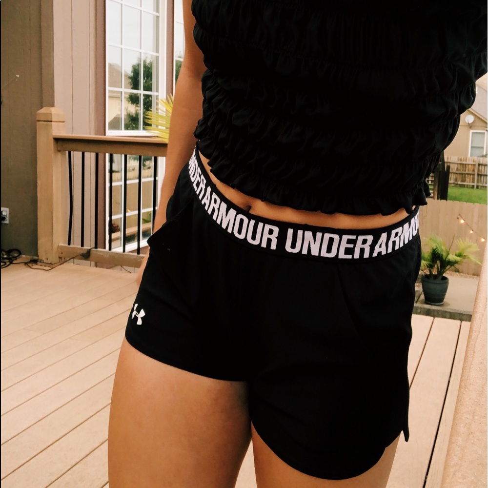 Under Armour Black Shorts